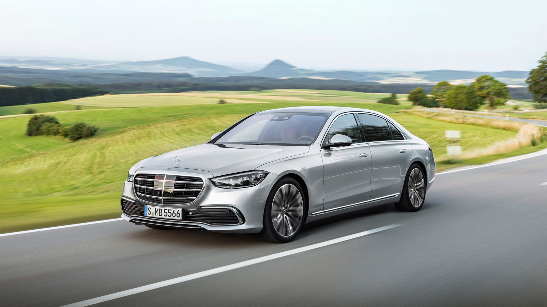 Qyam Car Rental - Premium Fleet